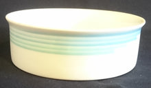 Lade das Bild in den Galerie-Viewer, SALAT~ SERVIERSCHALE "Friesland" - Porzellan, Abstraktes Geometrisches Linien Dekor