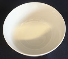 Lade das Bild in den Galerie-Viewer, 2er Set FRÜHSTÜCKS~ MÜSLISCHÜSSELN - Porzellan, Streifen Balken Linien Kreise Tupfen Punkte Motiv Dekor