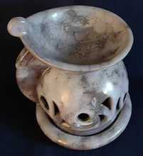 Lade das Bild in den Galerie-Viewer, DUFTSCHALE - Keramik / Steingut, Farblich Meliertes Farbschema Motiv Dekor, Otto Gerharz Design, Handarbeit (nBC)