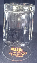 Lade das Bild in den Galerie-Viewer, LONGDRINK~ GETRÄNKEGLAS - Hartglas, Säulen Relief Caipirinha Pitu Aufschrift Motiv Dekor