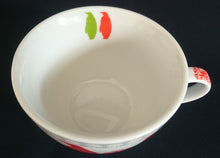 Lade das Bild in den Galerie-Viewer, KAFFEE SAMMELTASSE - Porzellan, Fauna Tiere Pinguine Geschenke Abstrakt Zeichen Symbole Motiv Dekor (BC)