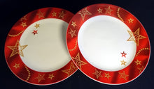 Lade das Bild in den Galerie-Viewer, 2er Set DESSERTTELLER "Flirt" "Gold Stern" - Porzellan, Advent Weihnachtssterne Breiter Motiv Dekorrand (BC)