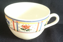 Lade das Bild in den Galerie-Viewer, 2er Set 2er TEEGEDECKE "Flirt" - Porzellan, Flora Blumenblüten Pflanzen Linien Streifen Rand Motiv Dekor