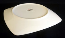 Lade das Bild in den Galerie-Viewer, 2er Set DESSERTTELLER "Novel" - Geometrisches Linien Striche Abstrakt Motiv Quadratische Form Dekor