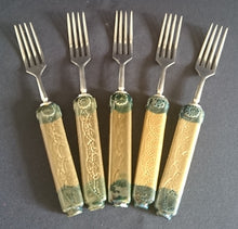 Lade das Bild in den Galerie-Viewer, 2er Set TAFELGABEL "Studio Linie" "Brotzeit" - Edelstahl 18/0 & Keramik / Steingut, Antikes Abstraktes Holzartiges Meliertes Motiv Dekor