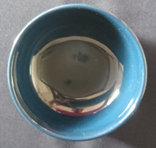 Lade das Bild in den Galerie-Viewer, SCHÄLCHEN "Brotzeit" "Studio Linie" - Keramik / Steingut, Antikes Abstraktes Kreise Striche Blüten Motiv Dekor, Bjön Wiinblad Design (BC)