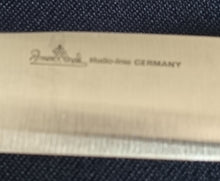 Lade das Bild in den Galerie-Viewer, TAFELMESSER "Studio Linie" "Brotzeit" - Edelstahl 18/0 & Keramik / Steingut, Antikes Abstraktes Holzartiges Meliertes Motiv Dekor