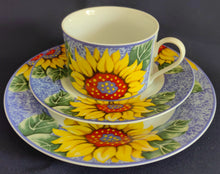 Lade das Bild in den Galerie-Viewer, 2er KAFFEEGEDECK - Porzellan, Flora Sommer Sonnenblumen Blüten Motiv Dekor