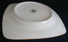 Lade das Bild in den Galerie-Viewer, 2er Set DESSERTTELLER - Keramik / Steingut, Wirbel Kreise Spirale Rand Motiv Dekor