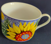 Lade das Bild in den Galerie-Viewer, 2er Set 2er KAFFEEGEDECKE - Porzellan, Flora Sommer Sonnenblumen Blüten Motiv Dekor