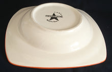 Lade das Bild in den Galerie-Viewer, SUPPENTELLER - Keramik / Steingut, Wirbel Kreise Spirale Rand Motiv Dekor (BC)