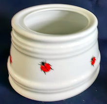 Lade das Bild in den Galerie-Viewer, ZUCKERDOSE MIT DECKEL "Käfer" - Porzellan, Fauna Käfer Insekten Motiv Dekor