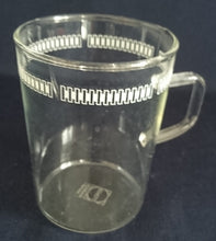 Lade das Bild in den Galerie-Viewer, 2er Set TEETASSEN "Verran" - Hartglas, Geometrisch Quadrat Viereck Balken Motiv Dekor (BC)