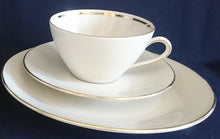 Lade das Bild in den Galerie-Viewer, TEETASSE - Porzellan, Goldrand Klassisch Motiv Dekor (3xBC&8xnBC)