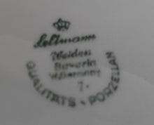 Lade das Bild in den Galerie-Viewer, 2er Set 3er Teegedeck - Porzellan, Goldrand Klassisch Motiv Dekor