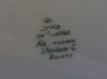 Lade das Bild in den Galerie-Viewer, SUPPENTELLER "Inka" - Porzellan, Goldrand Gewölbter Relief Dekor Motiv