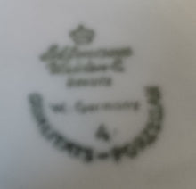 Lade das Bild in den Galerie-Viewer, TEETASSE - Porzellan, Goldrand Klassisch Motiv Dekor (3xBC&8xnBC)