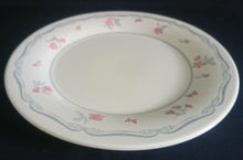 Lade das Bild in den Galerie-Viewer, SPEISETELLER - Keramik / Steingut, Barock Rand Flora Blumen Blüten Motiv Dekor