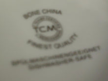 Lade das Bild in den Galerie-Viewer, MILCHKÄNNCHEN - Porzellan, Platin Oberer Linien Rand Motiv Dekor