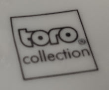 Lade das Bild in den Galerie-Viewer, KAFFEETASSE - Porzellan, Flora Lavendel Blumen Blüten Vasen Hut Motiv Dekor