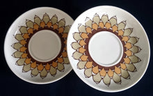 Lade das Bild in den Galerie-Viewer, 2er Set 2er KAFFEEGEDECKE - Porzellan, Geometrisches Abstraktes Wellen Zeichen Streifen Balken Motiv Dekor