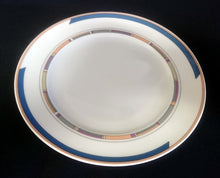 Lade das Bild in den Galerie-Viewer, 2er Set DESSERTTELLER "York Cubic" - Porzellan, Abstrakt Geometrisches Balken Rechteck Geschwungene Streifen Motiv Dekor