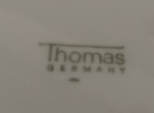 Lade das Bild in den Galerie-Viewer, 2er Set DESSERTTELLER "York Cubic" - Porzellan, Abstrakt Geometrisches Balken Rechteck Geschwungene Streifen Motiv Dekor