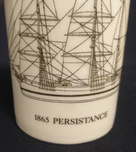 Lade das Bild in den Galerie-Viewer, 5er Set GETRÄNKEBECHER - Porzellan, Jahrgänge Aufschrift Segelschiffe Motiv Dekor