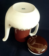 Lade das Bild in den Galerie-Viewer, 5er Set KAFFEEKANNE MIT DECKEL & MILCKÄNNCHEN & ZUCKERDOSE MIT DECKEL - Porzellan, Geometrisches Abstraktes Wellen Zeichen Motiv Dekor