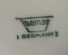 Lade das Bild in den Galerie-Viewer, 2er Set 3er KAFFEEGEDECKE - Porzellan, Geometrisches Abstraktes Wellen Zeichen Streifen Balken Motiv Dekor