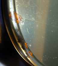 Lade das Bild in den Galerie-Viewer, LEBKUCHEN KEKSDOSE MIT DECKEL - Metall / Blech, Abstrakt Symmetrisches Flora Linien Rand Muster Motiv Dekor