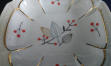 Lade das Bild in den Galerie-Viewer, 5er Set BEILAGENSCHÄLCHEN - Porzellan, Gold Linien Flora Pflanzen Randwölbungen Relief Motiv Dekor