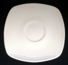 Lade das Bild in den Galerie-Viewer, UNTERTASSE "Atrium" - Porzellan, Gastronomisches Einfärbiges Motiv Form Dekor