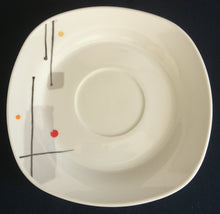 Lade das Bild in den Galerie-Viewer, UNTERTASSE "Accenta" - Porzellan, Flecken Striche Linien Punkte Kreise Abstrakt Motiv Dekor