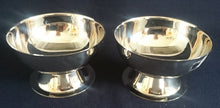 Lade das Bild in den Galerie-Viewer, DESSERTSCHALE - Edelstahl 18/10 , Einfärbiges Klassisches Motiv Dekor