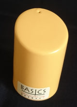 Lade das Bild in den Galerie-Viewer, 2er Set SALZ~ & PFEFFERSTREUER "Pasiega" - Keramik / Steingut, Abgeschrägte Form Einfärbiges Motiv Dekor