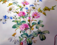 Lade das Bild in den Galerie-Viewer, 3er Set SCHALE & SCHÄLCHEN "Irka" - Porzellan, Goldrand Flora Pflanzen Blumen Blüten Motiv Dekor