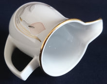 Lade das Bild in den Galerie-Viewer, 23 Teiliges KAFFEESERVICE - Porzellan, Goldrand Flora Blumenblüte Relief Motiv Dekor