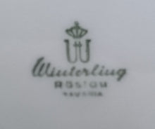 Lade das Bild in den Galerie-Viewer, 3er TEE~ SAMMELGEDECK - Porzellan, Goldrand Abstrakt Zeichen Symbole Flora Tulpenblumen Motiv Dekor (BC)