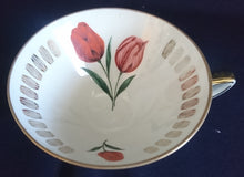 Lade das Bild in den Galerie-Viewer, 3er TEE~ SAMMELGEDECK - Porzellan, Goldrand Abstrakt Zeichen Symbole Flora Tulpenblumen Motiv Dekor (BC)