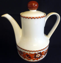 Lade das Bild in den Galerie-Viewer, KAFFEEKANNE MIT DECKEL - Porzellan, Flora Blumenblüten Pflanzen Karo Streifen Abstrakt Motiv Dekor