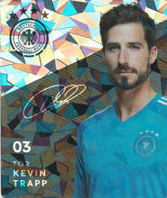 Lade das Bild in den Galerie-Viewer, Glitzer STICKER FIFA WELTMEISTERSCHAFT 2022 in QATAR (KATAR) - Verschiedene Sticker / Karten (GnoE)