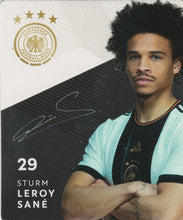 Lade das Bild in den Galerie-Viewer, Standard STICKER FIFA WELTMEISTERSCHAFT 2022 in QATAR (KATAR) - Verschiedene Sticker / Karten (GnoE)