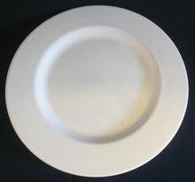 Lade das Bild in den Galerie-Viewer, SPEISETELLER - Keramik / Steingut, Einfärbiges Dekor