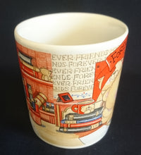 Lade das Bild in den Galerie-Viewer, KINDERBECHER - Keramik / Steingut, Forever Friends Schulbärchen Motiv Dekor