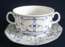 Lade das Bild in den Galerie-Viewer, 2er Set SUPPENTASSEN UNTERTELLER - Porzellan, Klassisch Style, Indisch Blau Strohblume Dekor
