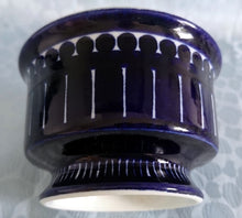 Lade das Bild in den Galerie-Viewer, TRINKBECHER - Keramik / Steingut, Modern Linien Abstraktes Dekor