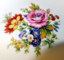 Lade das Bild in den Galerie-Viewer, SCHÜSSEL "Arabella" - Porzellan, durchbrochen, Blumen Goldrand Dekor