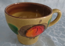 Lade das Bild in den Galerie-Viewer, 3er TEEGEDECK - Keramik / Steingut, Obstmotiv Dekor (G)