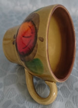 Lade das Bild in den Galerie-Viewer, TEETASSE - Keramik / Steingut, Obstmotiv Dekor